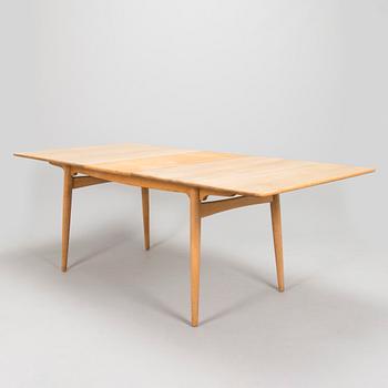 Hans J. Wegner, matbord, "AT 310", Andreas Tuck, Danmark, 1900-talets mitt.