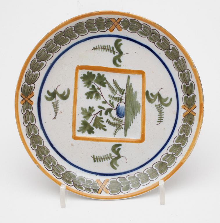 SERVISDELAR, 7 st, lergods, empire, sannolikt Frankrike, 1800-tal.