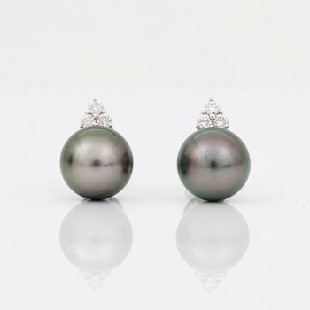 EARRINGS, studs with black cultivated pearls circa 11mm and diamonds circa 0.30cts.
