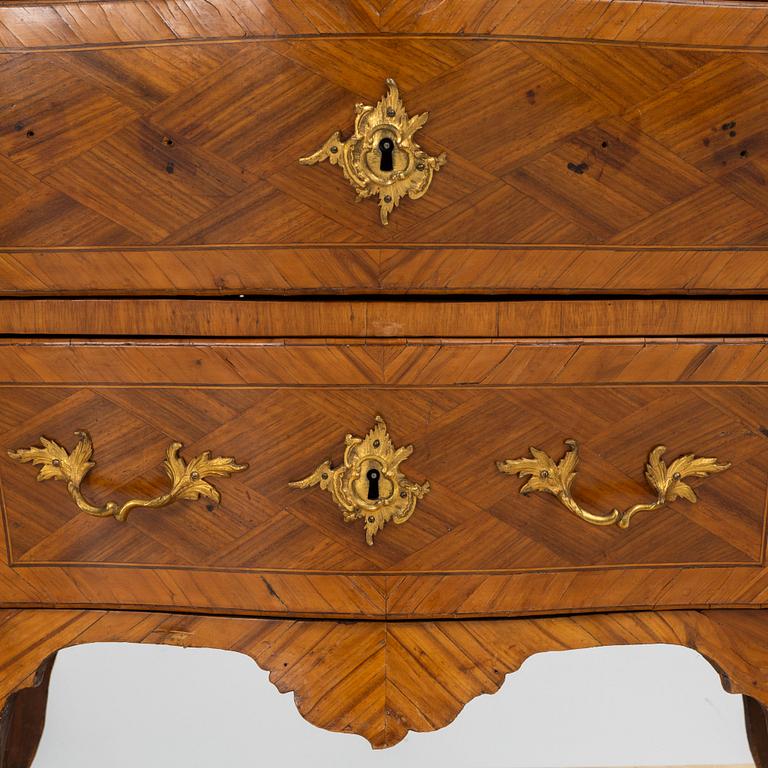 A Rococo chest of drawers by Johan Noraeus (master in Stockholm 1769-1781).