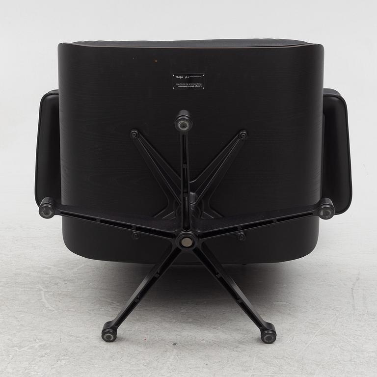Charles & Ray Eames, an "Eames Lounge Chair" with ottoman, Vitra, 21st century.