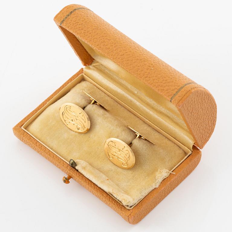 Manschettknappar, ett par, 18K guld, med monogram.