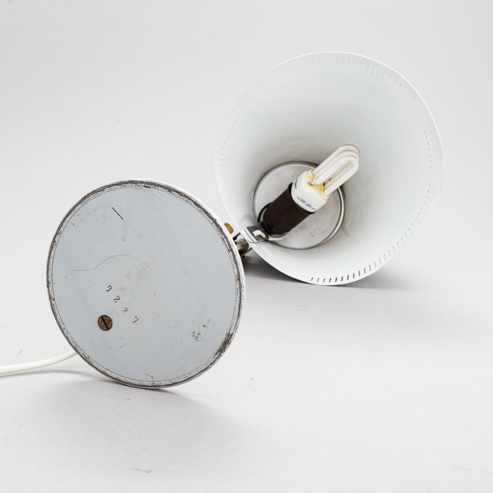 Paavo Tynell, A mid-20th-century '9227' table lamp for Idman, Finland.