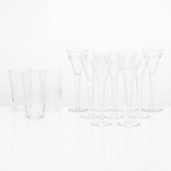 Glasservis, 110 delar, Riihimäen Lasi, Leo-, Yrjö- och Aino-serie, 1900-talets mitt och senare hälft.