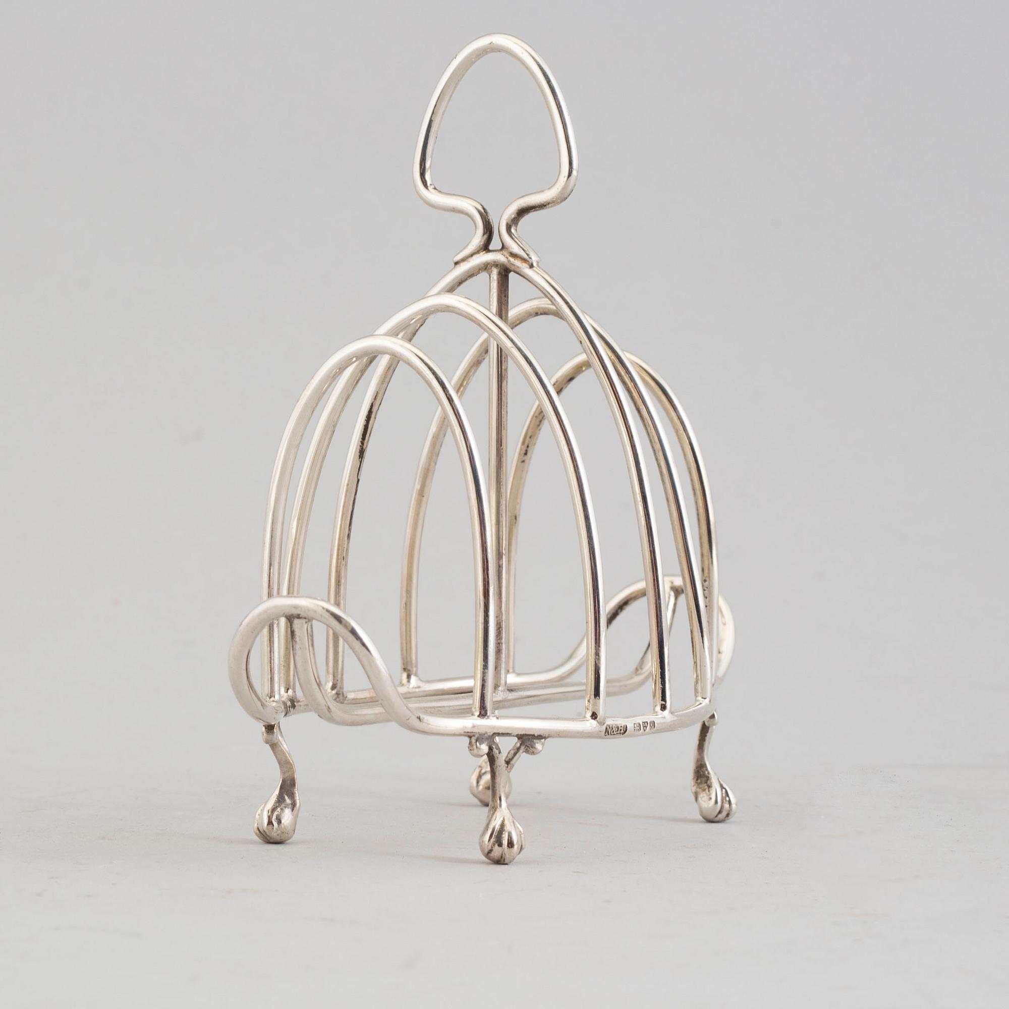 NATHAN & HAYES, Toastrack, silver, Chester, 1907.