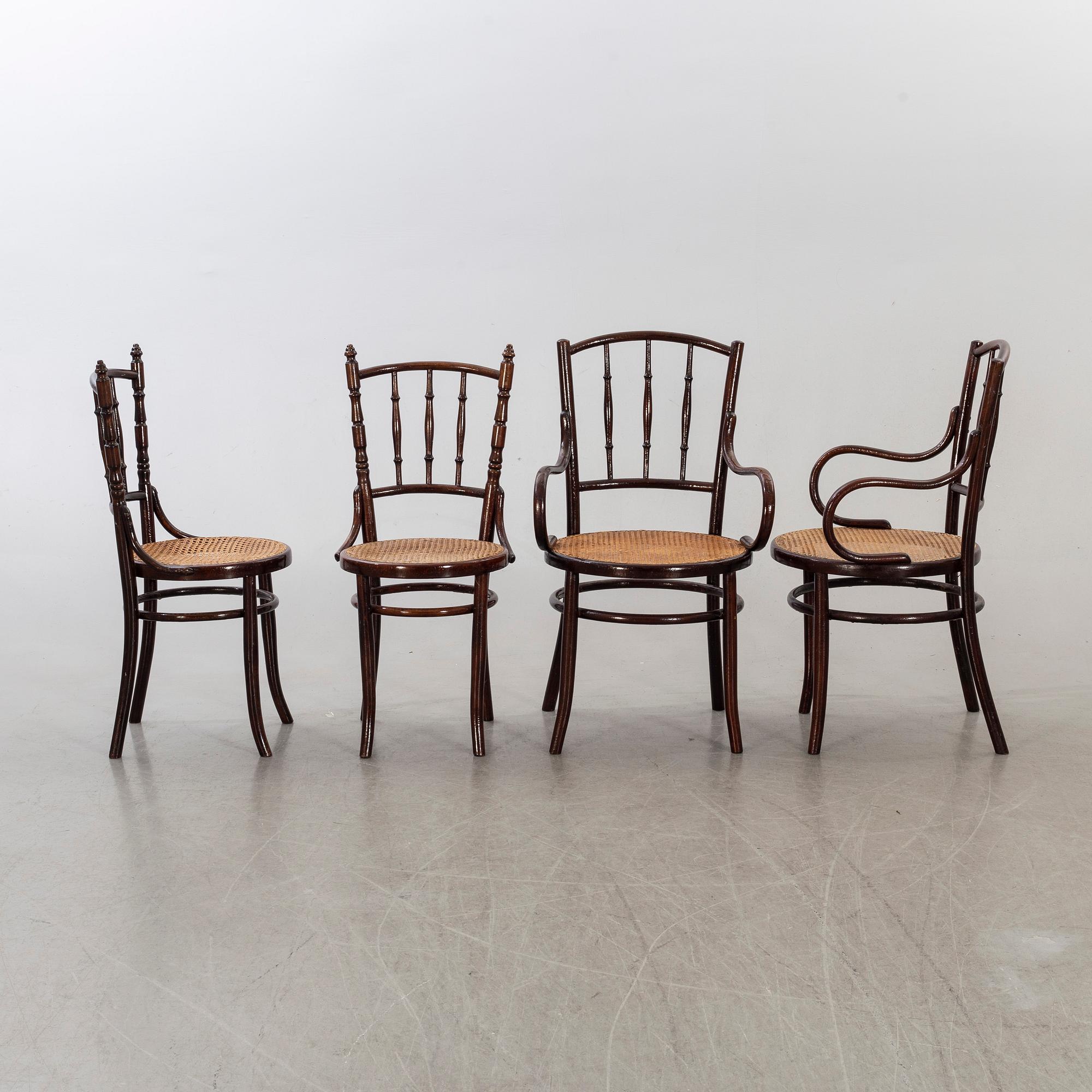 KARMSTOLAR, ett par samt STOLAR, ett par, Fischer och Mundus, 1900-talets första del.