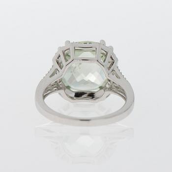 RING, 10K vitguld, grön kvarts.