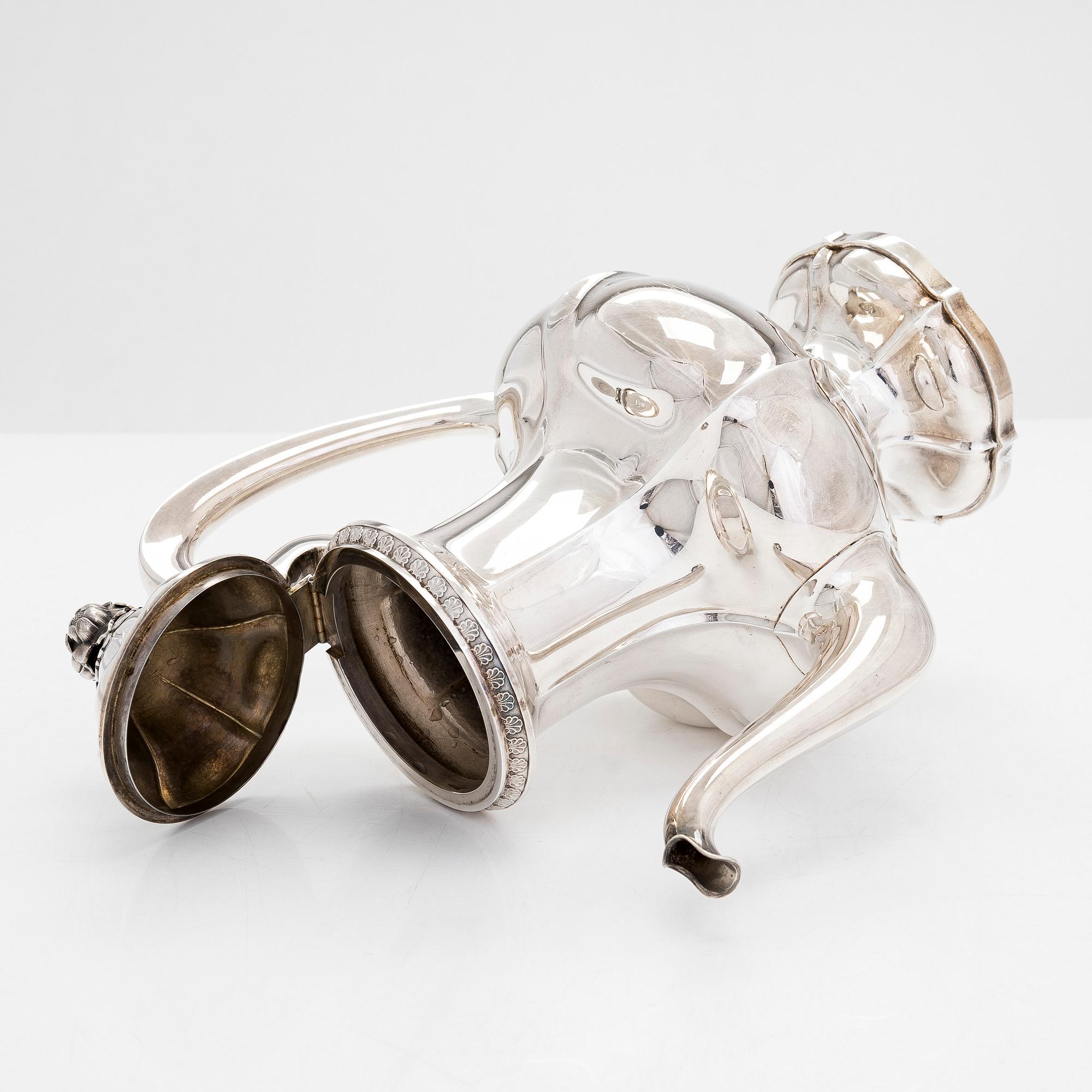 A silver coffee pot, Suomen Kultaseppä oy, Turku, Finland 1925.