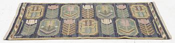 Märta Måås-Fjetterström, Tapestry 'The Medallions', rölakan, approx. 82 x 43 cm, signed AB MMF.