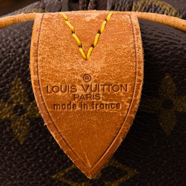 LOUIS VUITTON Vintage Monogram Keepall 45 Bag.