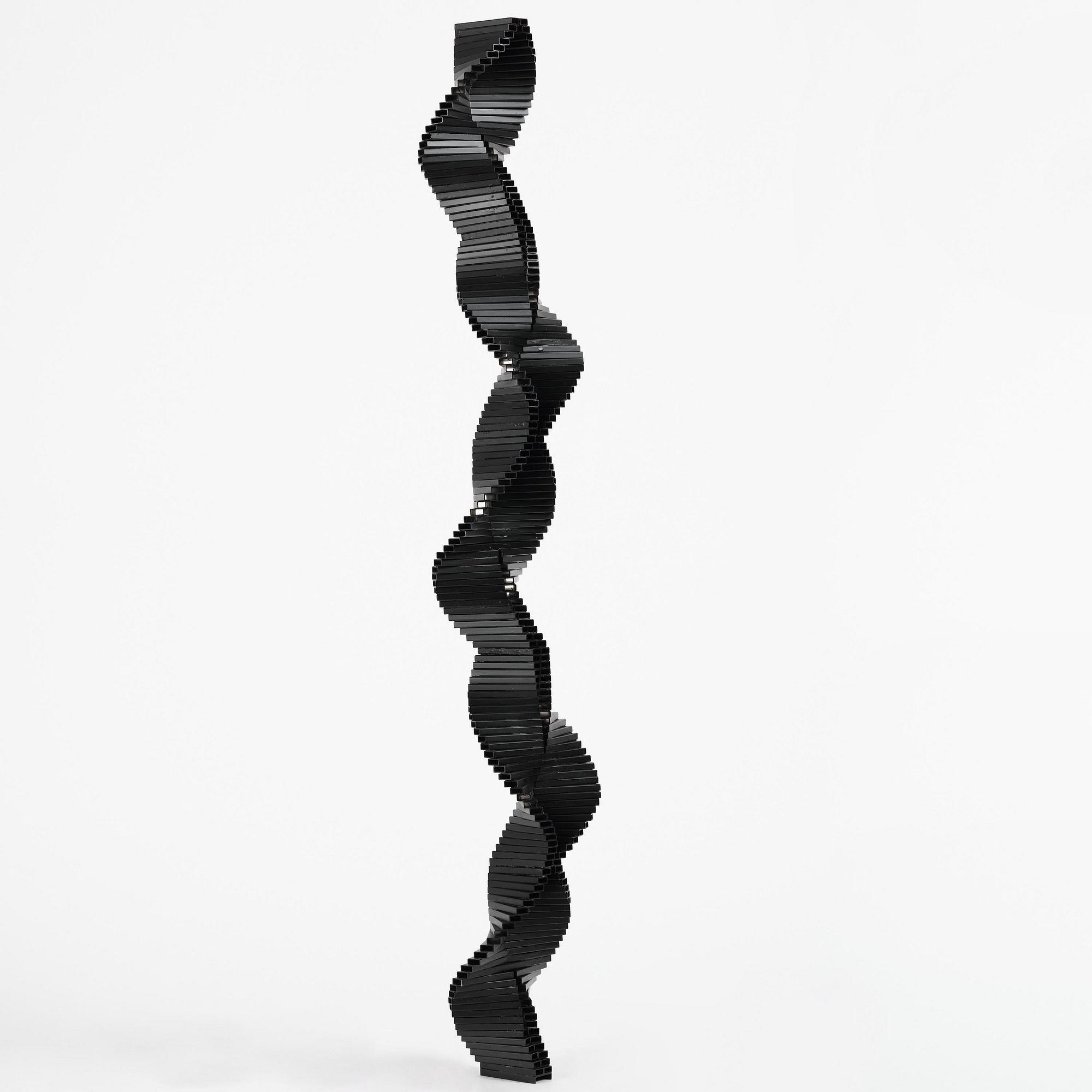 Arne Jones, "Yin-Yang kolonn".