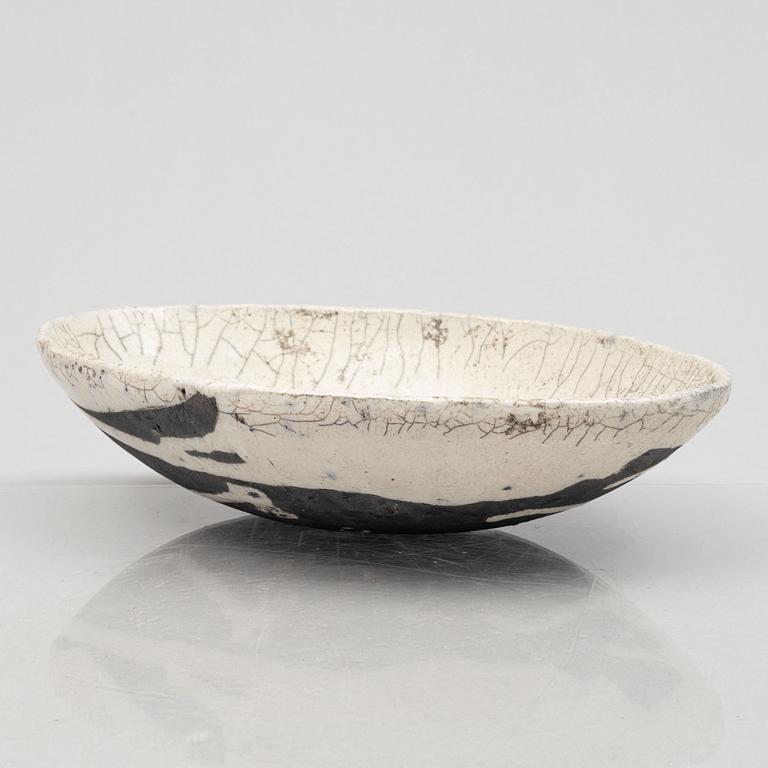 Cecilia Kraitz, bowl, raku, 1990s.