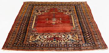 A rug, antique, silk Heriz, ca 166,5-170 cm x 116-120 cm.