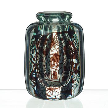 Edvin Öhrström, An Edvin Öhrström 'graal' glass vase, Orrefors, Sweden 1944, (no 1892).