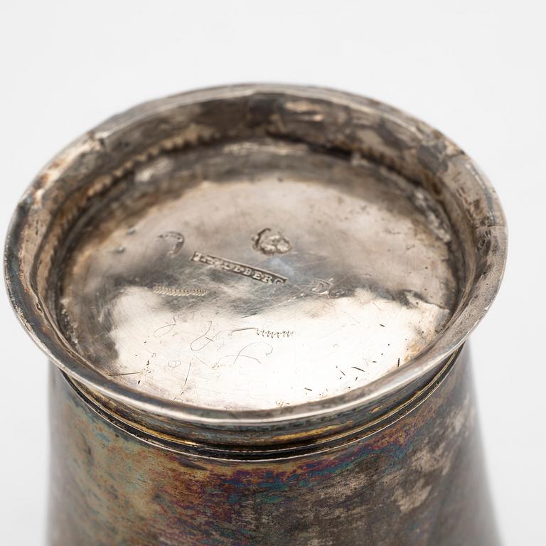 Beaker, silver, Andreas Hallberg (active 1790–1838), Kristianstad.