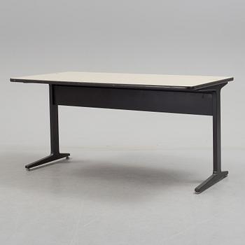 A George Nelson / Robert Propst writing desk "Action Office Propst Desk", designed 1971.