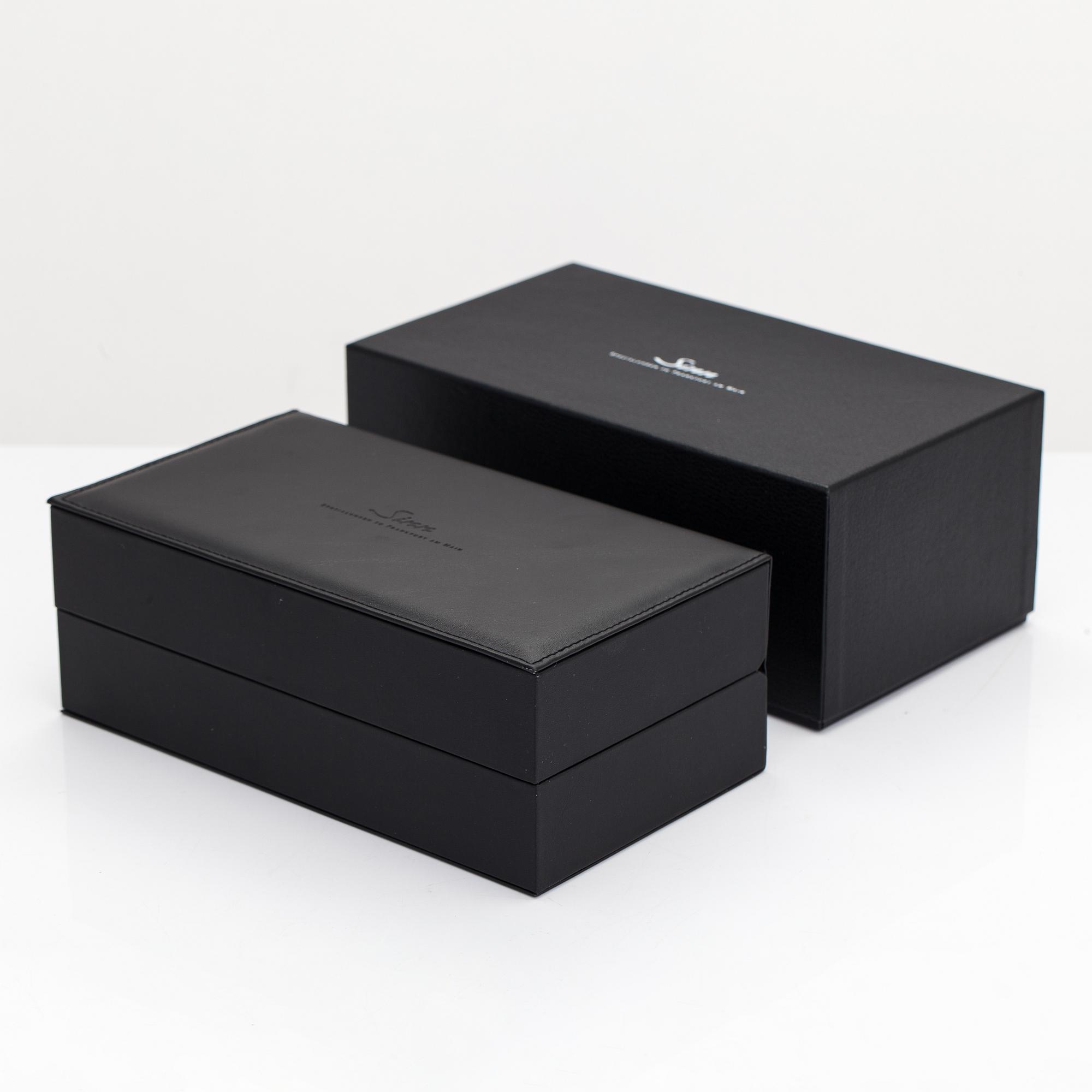 Sinn, 104 St Sa A B E, wristwatch, 41 mm.