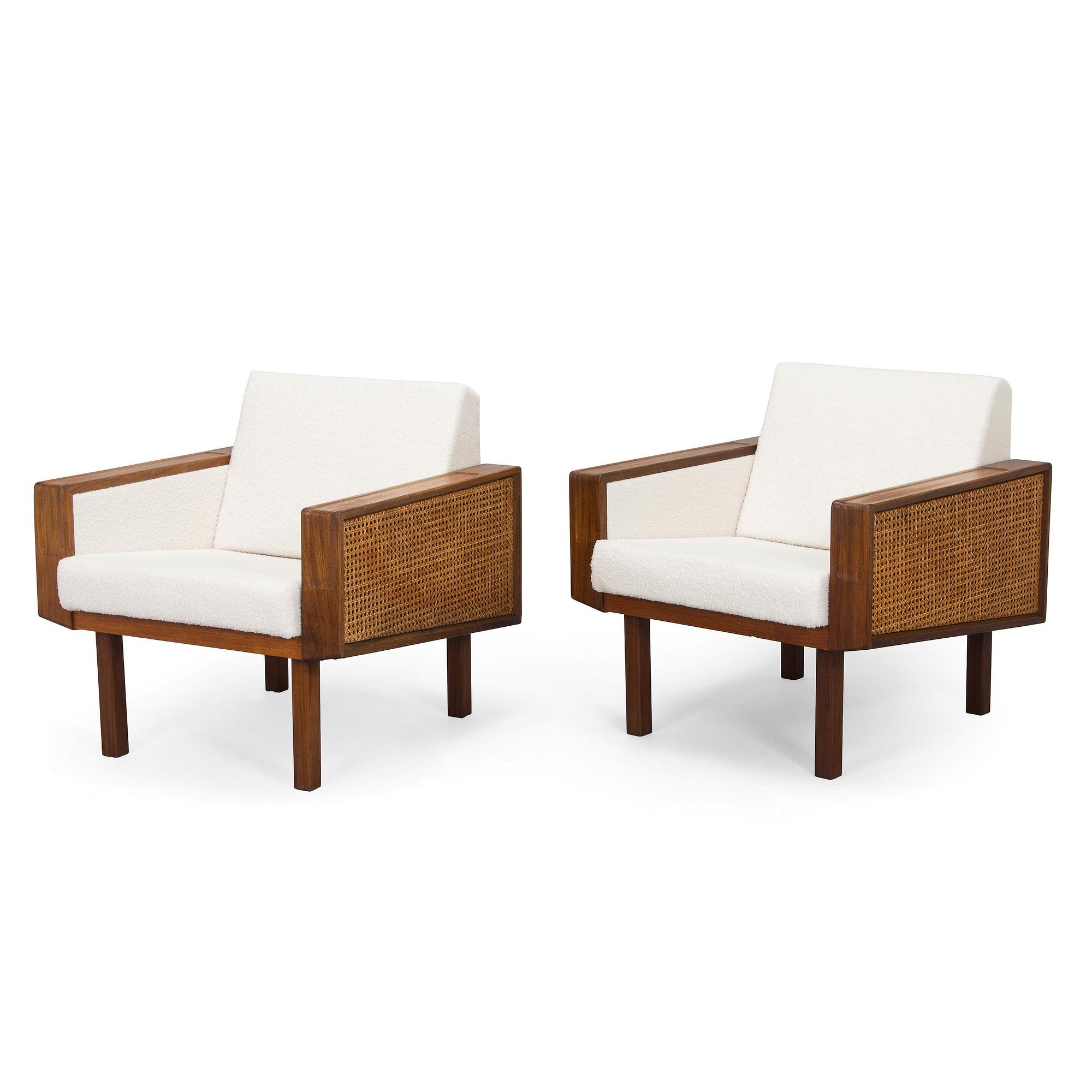 A pair of 1960s armchairs.