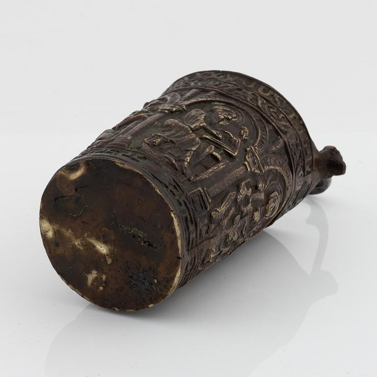 A Historismus period bronze bucket, 19th Century.