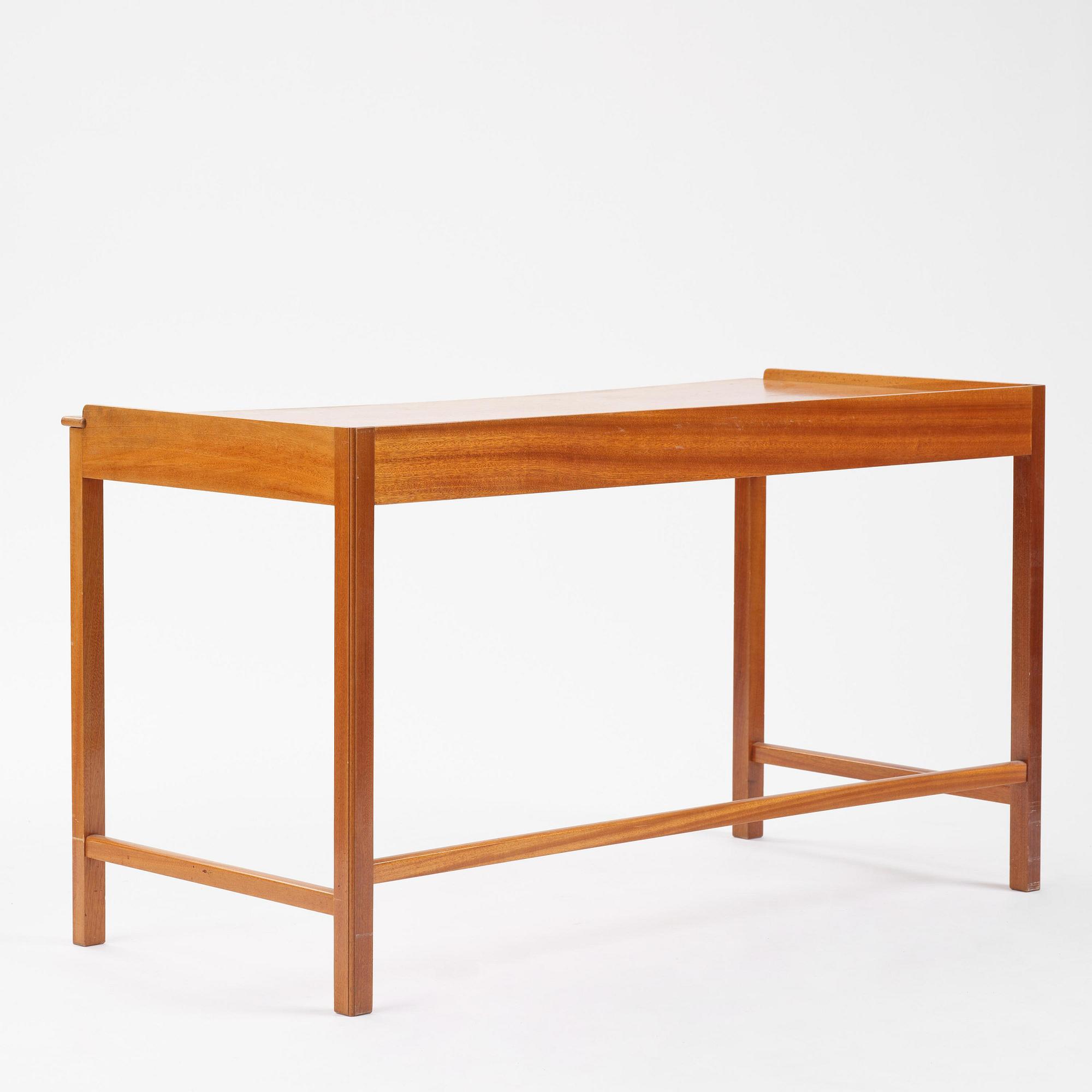 Josef Frank, skrivbord, variant av modell B 2115, Firma Svenskt Tenn, 1900-talets mitt.
