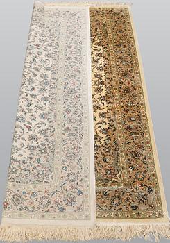 Matta, silke Keshan Signerad, ca 152 x 101 cm.