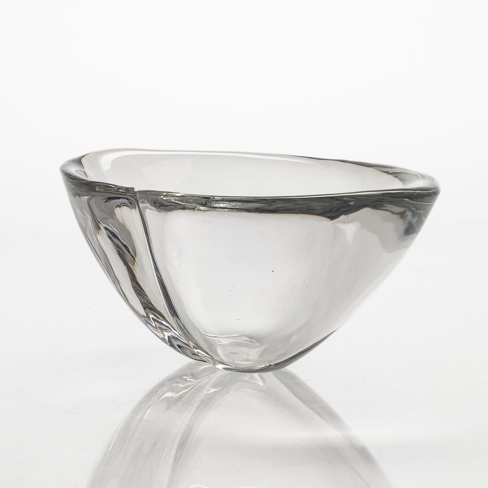 Tapio Wirkkala, a model '3357' glass bowl, signed Tapio Wirkkala - Iittala -55.