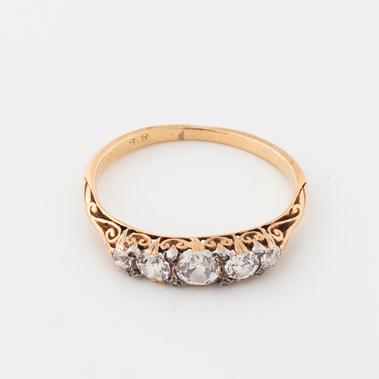A old cut diamond ring.