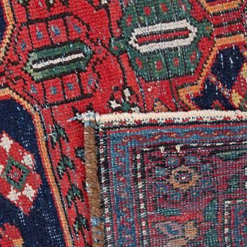 Carpet Hamadan semi-antique/antique approximately 200x134 cm.