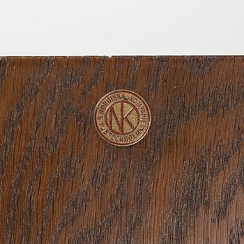 Skåp, Nordiska Kompaniet, daterat 1918.