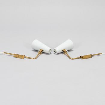 Paavo Tynell, a pair mid-20th century '9459' wall lights for Idman.