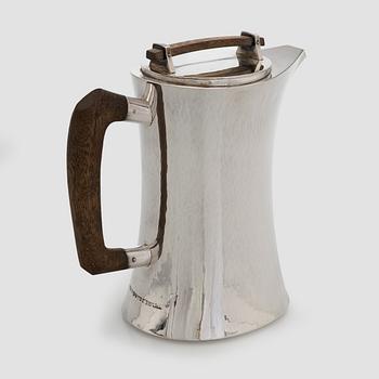 Einar Telander, A sterling silver coffee pot, Silversmedja Einar Telander, Stockholm 1977.
