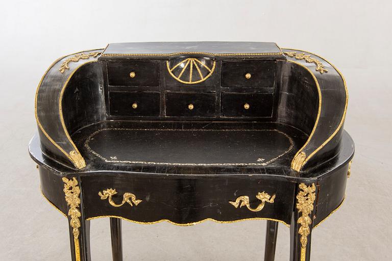 Secretary Louis XV style first half of the 20th century.