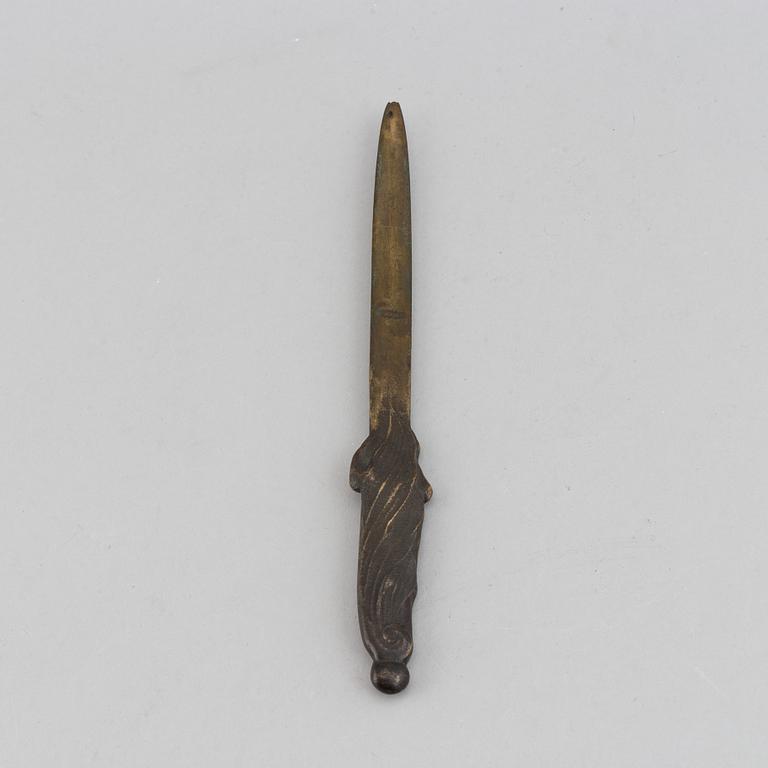 Seal stamp and a letter knife. Bronze 27 cm, 9.5 cm and 8.5 cm.