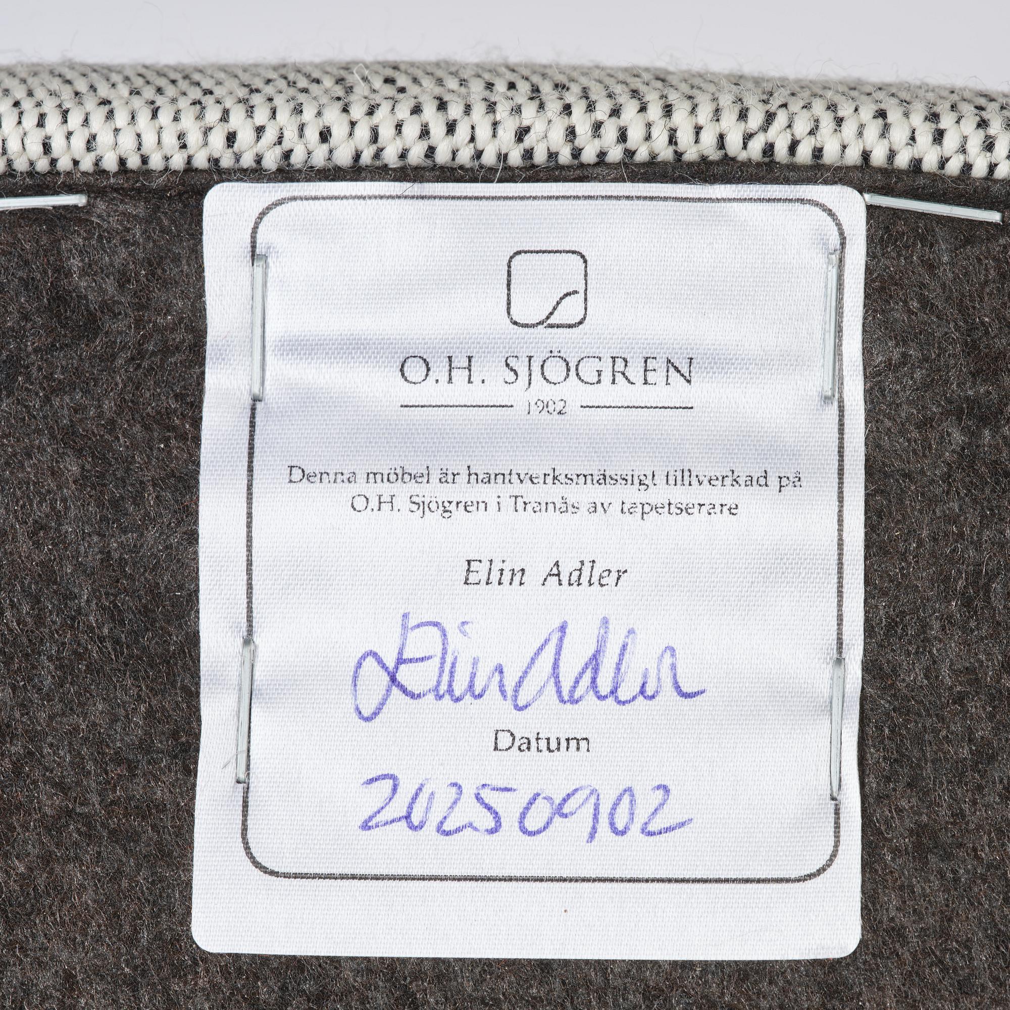 Carl Malmsten, a "Jättepaddan" (Giant Toad) armchair with footstool, O.H. Sjögren, Tranås, 2025.