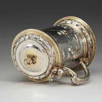 A Polish 17th century parcel-gilt tankard, marks of Peter II Rode, Gedansk (1654-1699).