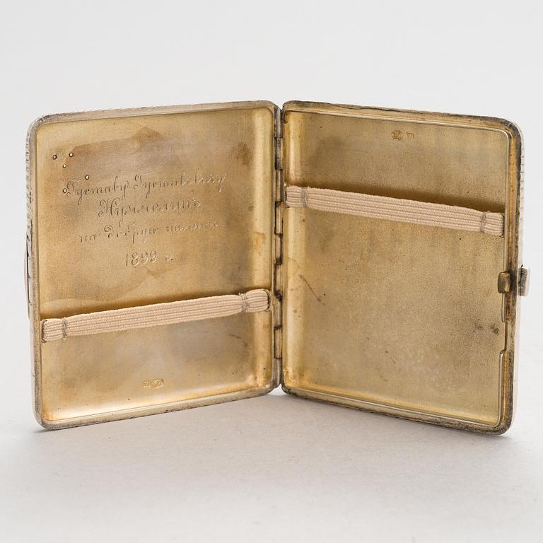 A silver cigarette case, maker's mark of Johan Allenius, Saint Petersburg, Russia 1898.