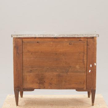 BYRÅ, gustaviansk stil, 1800-tal.