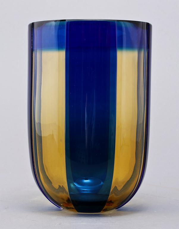 VAS, glas, Erika Lagerbielke, Orrefors Galleri, -88, sign.