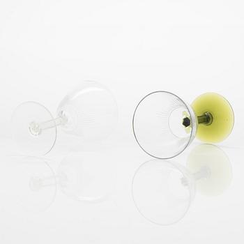 Erkki Vesanto, lasisto, 86 osaa, "Marjatta", Iittala 1947-1969.
