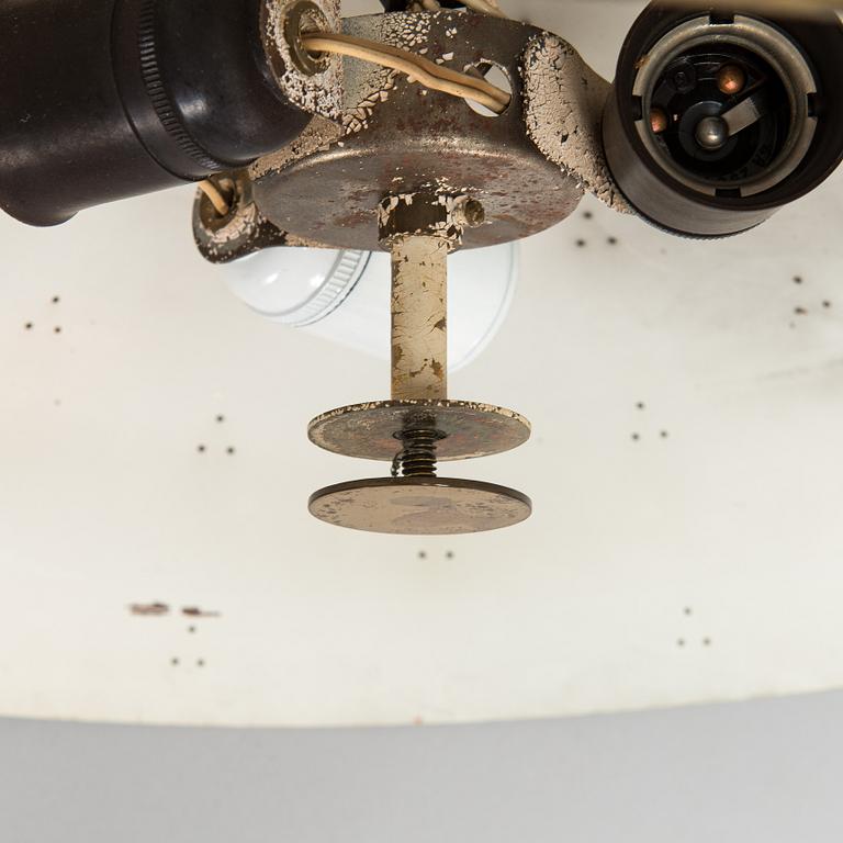 Paavo Tynell, A mid-20th century '1965 A' pendant light for Taito, Finland.