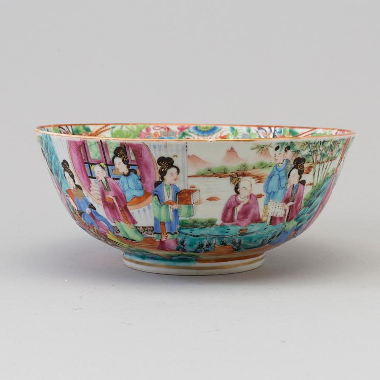 SKÅL, porslin. Kanton, Qingdynastin, 1800-tal.