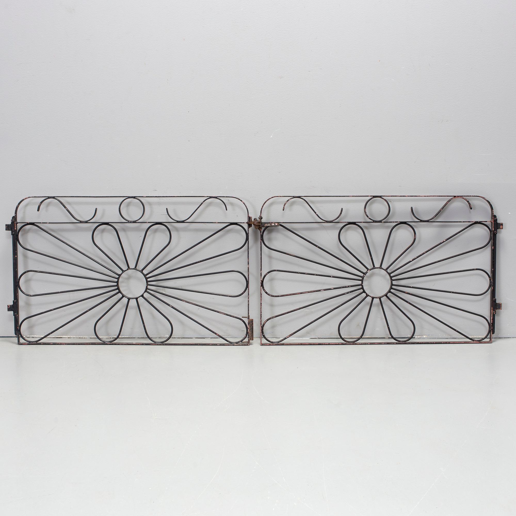 GATES, a couple, cast iron, 1950s.