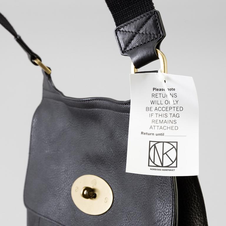A Mulberry "Anthony Messenger Black" shoulder bag.