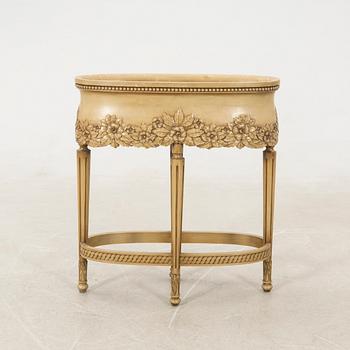 Flower box, first half of the 20th century.