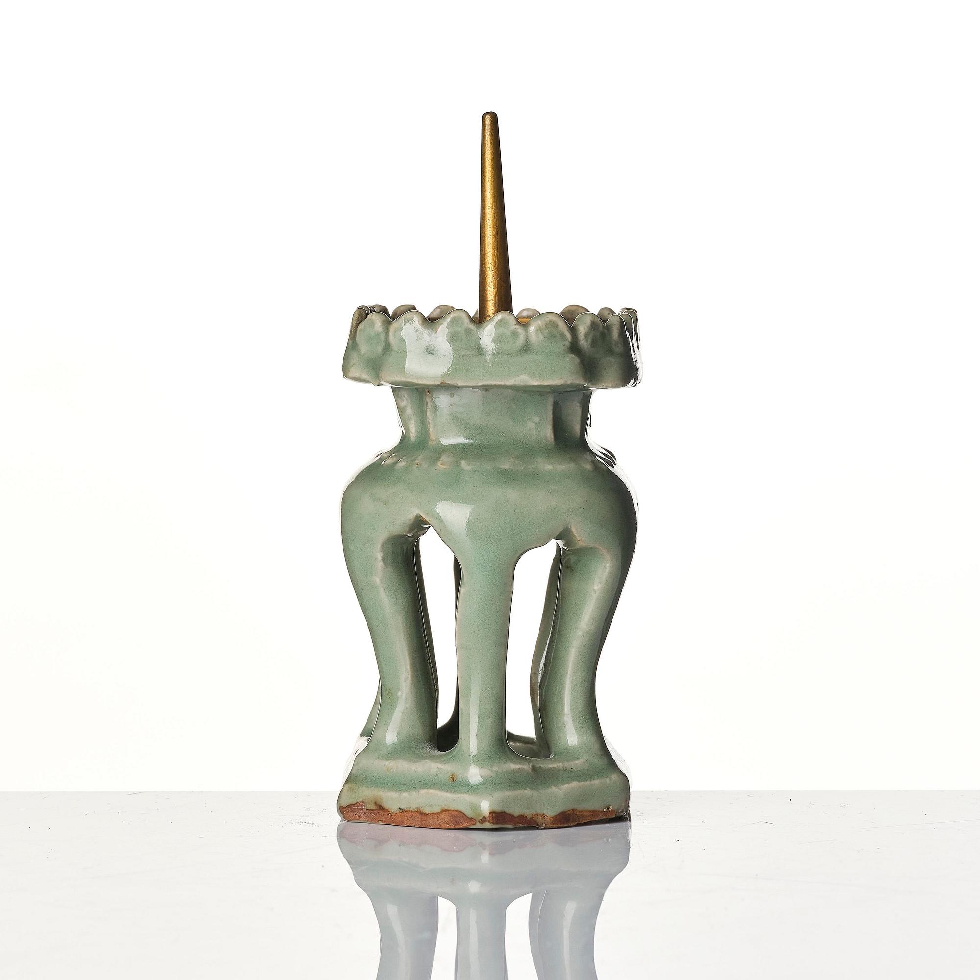 A rare celadon lamp, Ming dynasty (1368-1644).