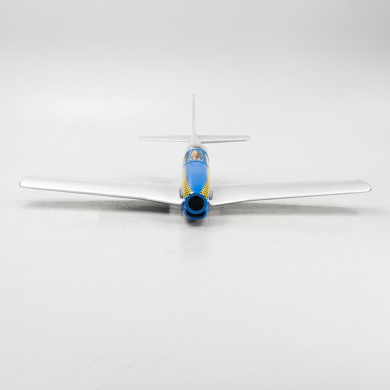 Flygplansmodell av en P-51 Mustang, Black Horse model, samtida.