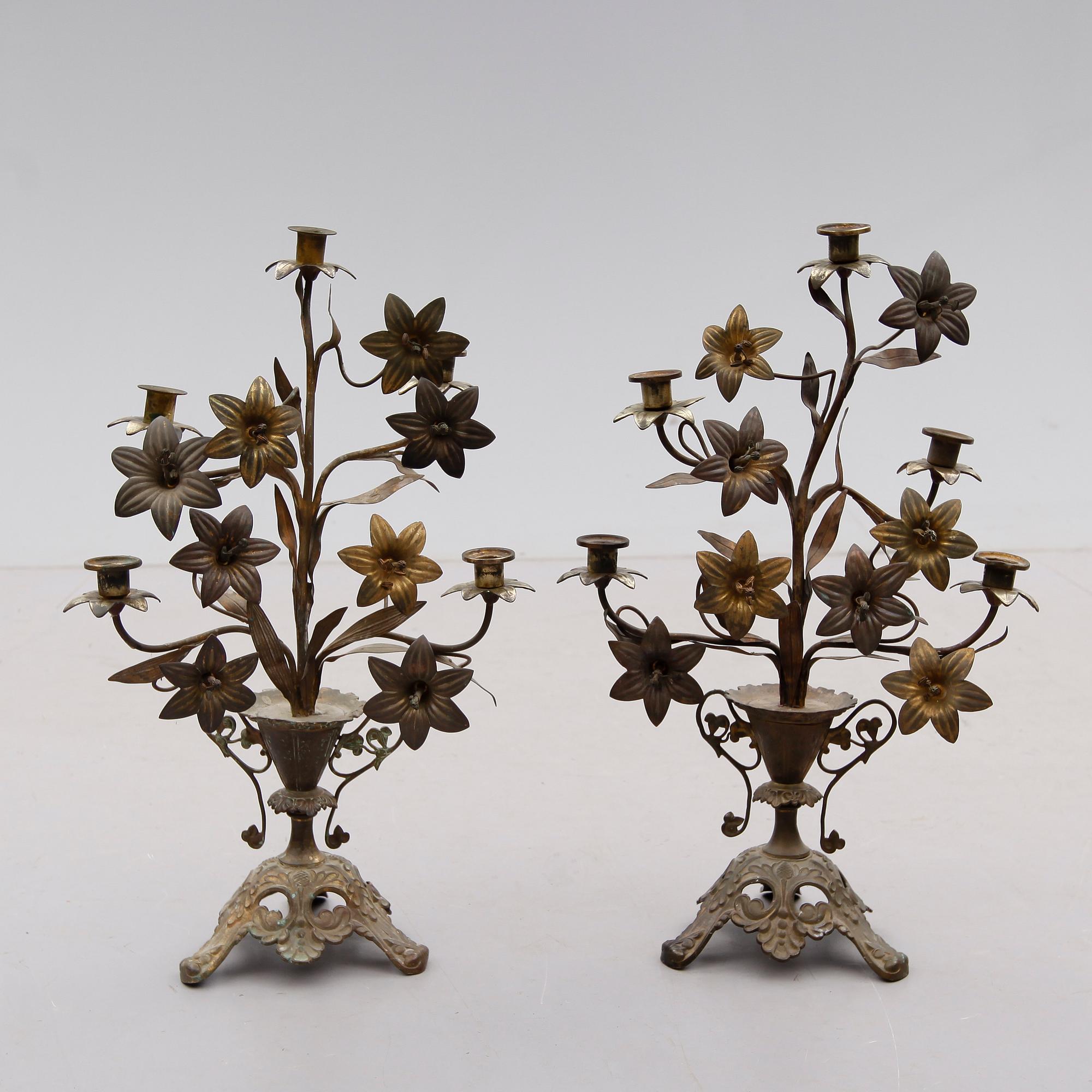 KANDELABRAR, 1 par, metall, Louis XVI-stil, sent 1800-tal.