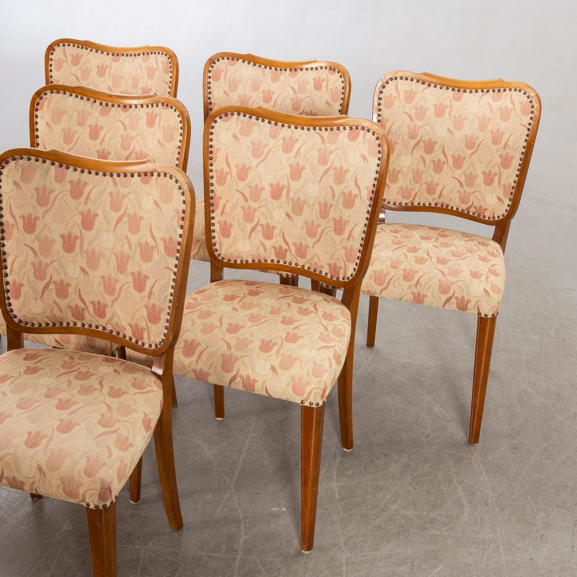 A 1950/60's dining table and chairs.