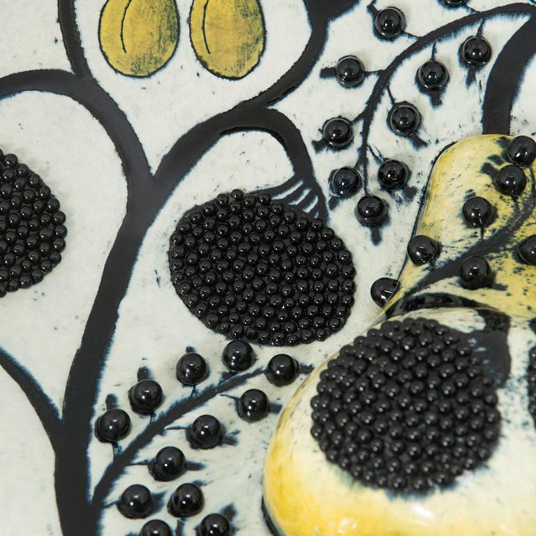 Birger Kaipiainen, a ceramic dish, signed Kaipiainen Arabia.