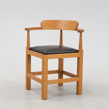 Torbjörn Ahlström, an oak chair.